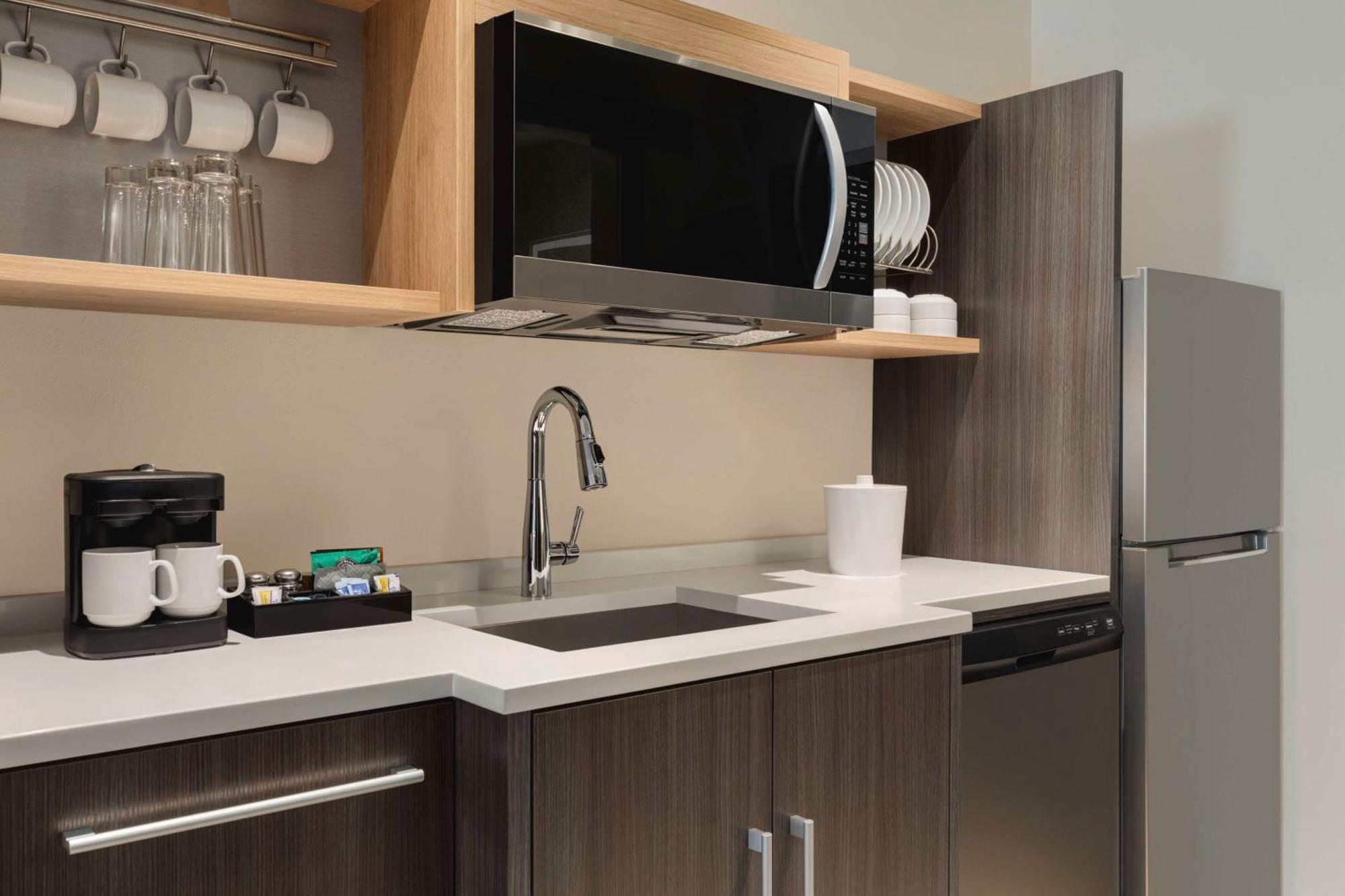 Home2 Suites By Hilton Долтон Экстерьер фото